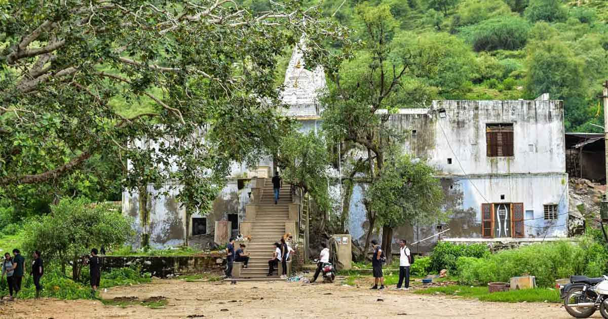 Bhuteshwar Nath Mahadev Temple in Jaipur