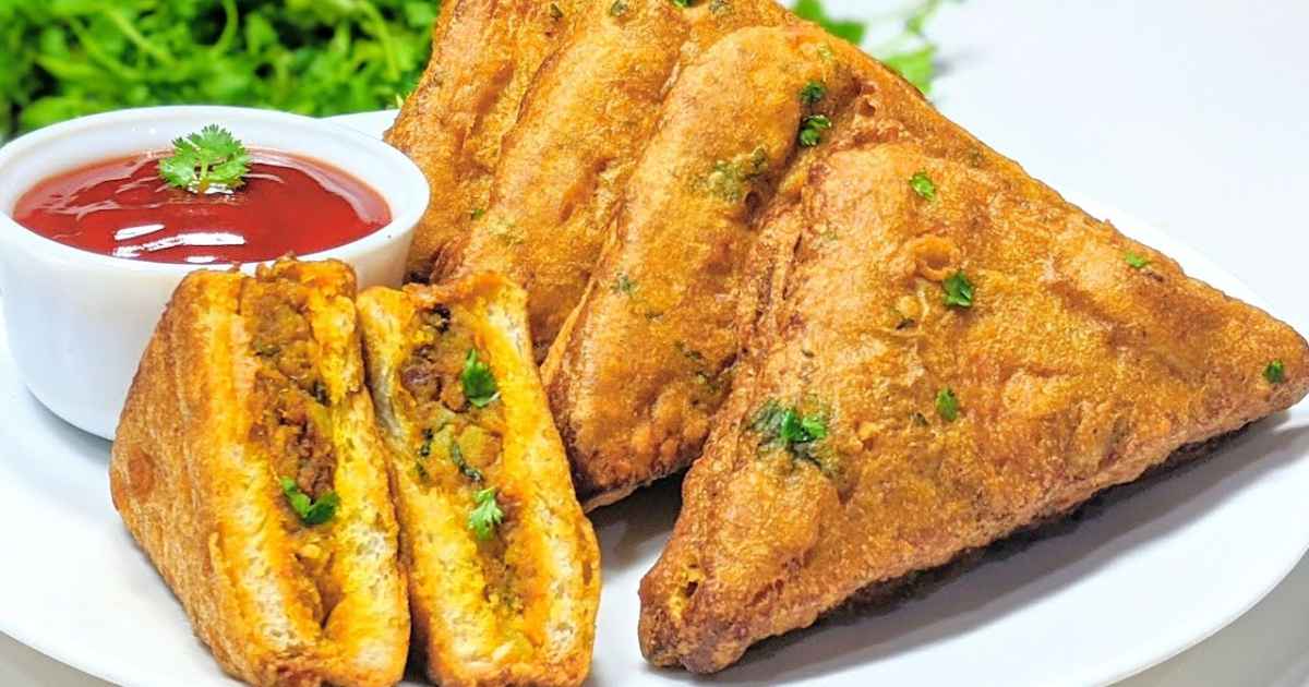 Bread Pakoda in Jaipur