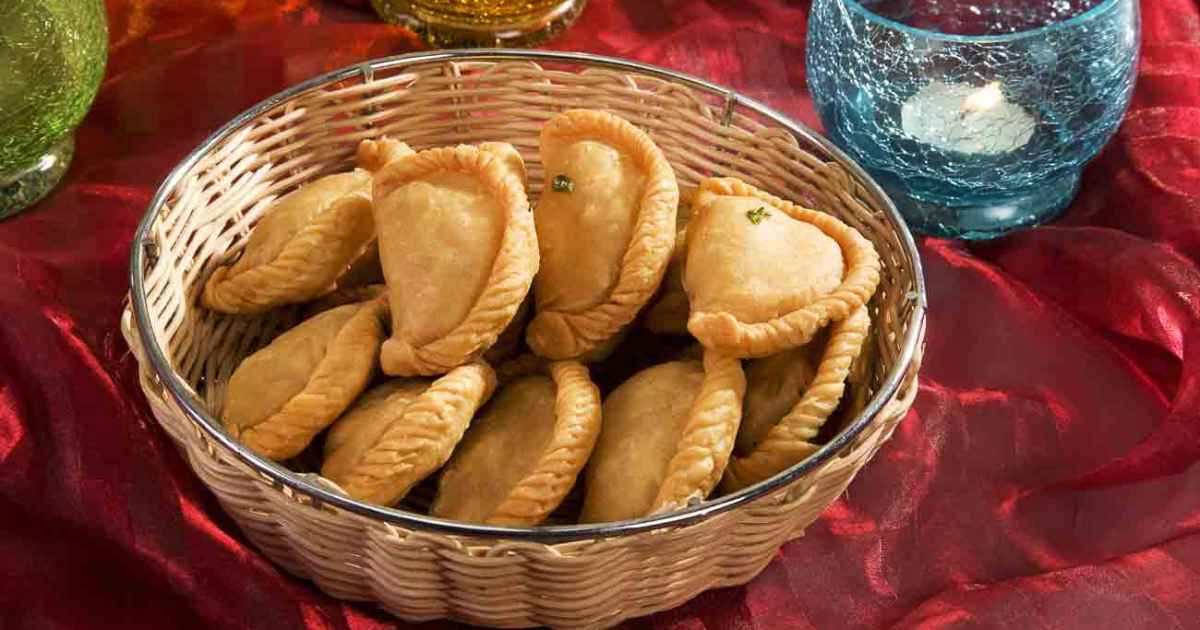 Gujiya